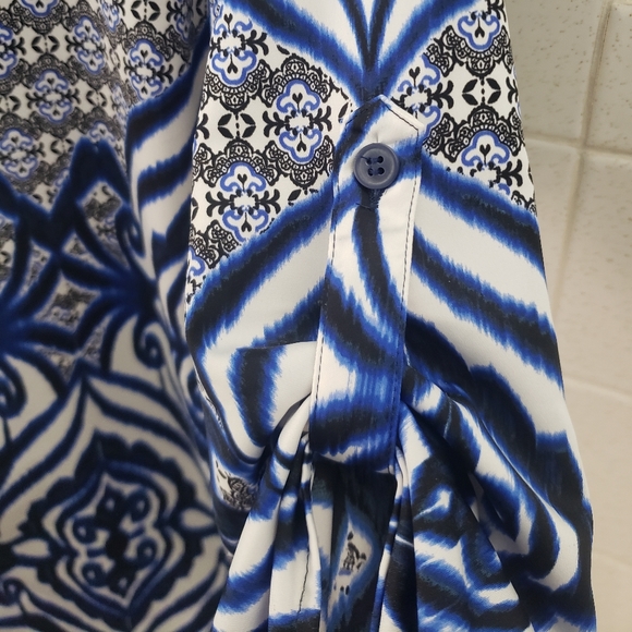 Eva Mendes New York and Company top. S8ze L - Picture 4 of 6